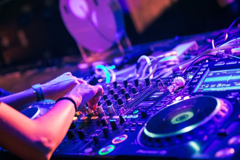 DJ Uploads – Free Upload, Stream & Connect cover art